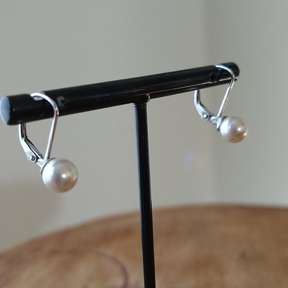 BCBG Pearl Earrings Sterling Silver Vintage.